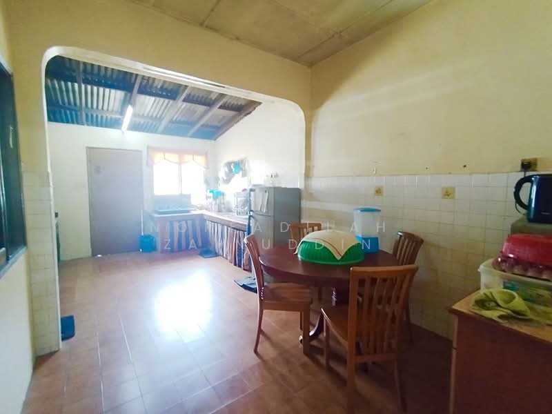 Taman Bunga Raya untuk Untuk Dijual - RM 500,000, Feb 2026 - Kitchen - PropertyGuru.com.my