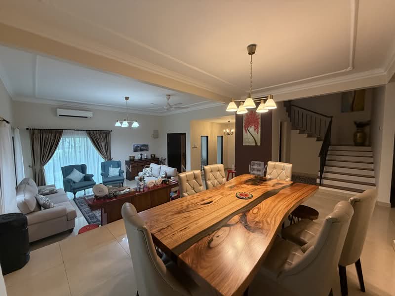 Semi-Detached House for Sale in Seksyen 4 (Kota Damansara) - Vincent Liaw - Living Room - PropertyGuru.com.my