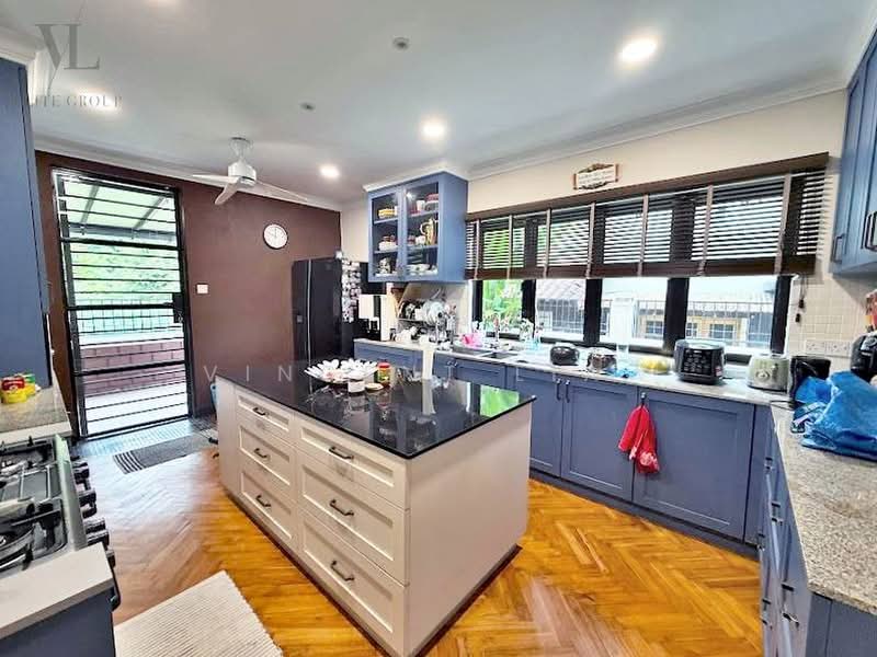 Semi-Detached House for Sale in Seksyen 4 (Kota Damansara) - Vincent Liaw - Kitchen - PropertyGuru.com.my