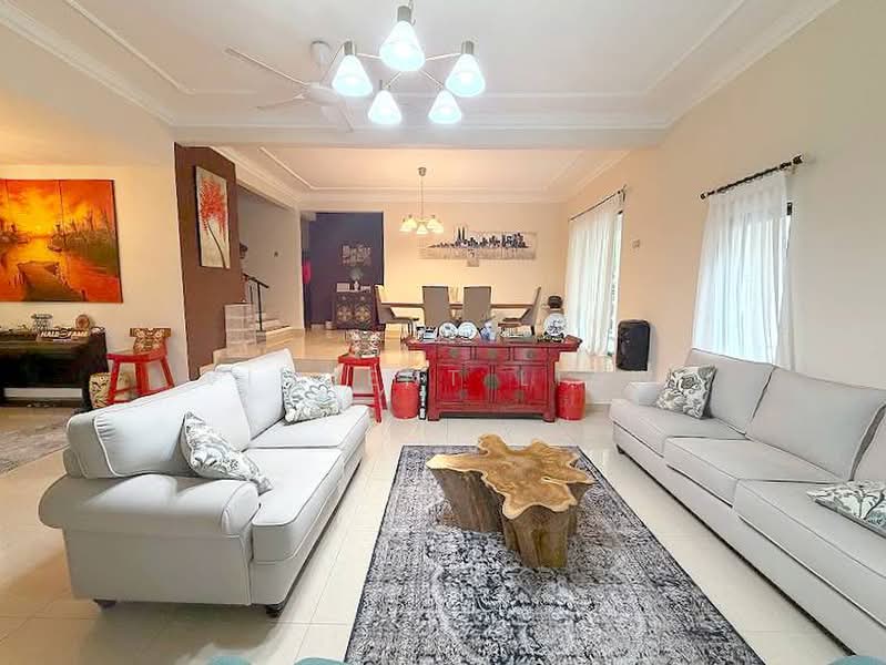 Semi-Detached House for Sale in Seksyen 4 (Kota Damansara) - Vincent Liaw - Living Room - PropertyGuru.com.my