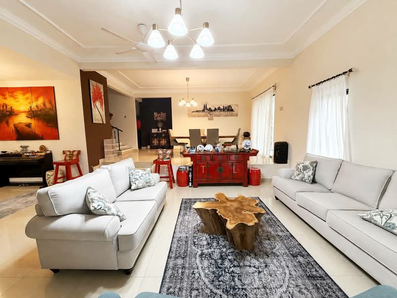 Rumah Berkembar untuk Dijual di Seksyen 4 (Kota Damansara) - Vincent Liaw - Living Room - PropertyGuru.com.my
