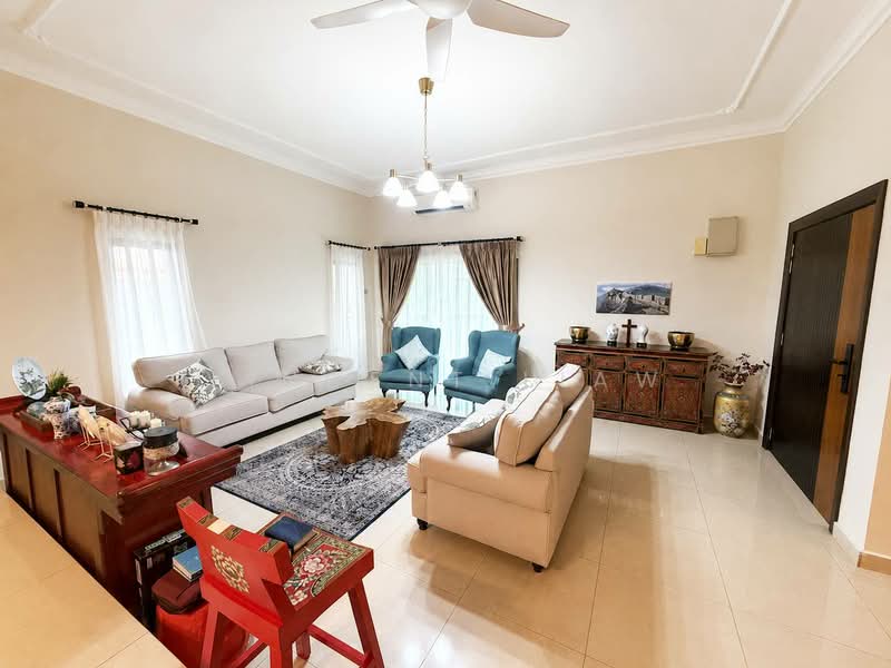 Rumah Berkembar untuk Dijual di Seksyen 4 (Kota Damansara) - Vincent Liaw - Living Room - PropertyGuru.com.my