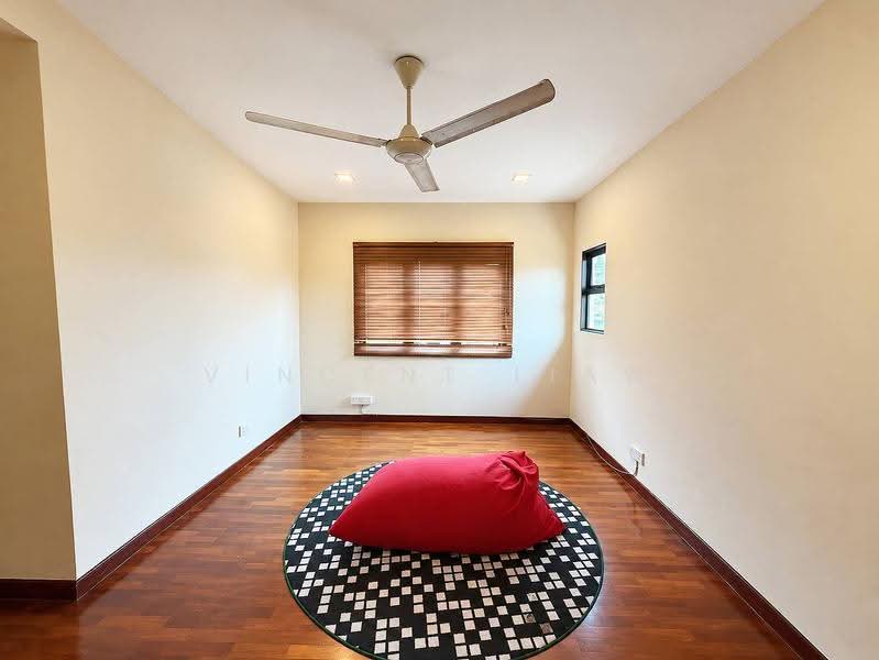 Rumah Berkembar untuk Dijual di Seksyen 4 (Kota Damansara) - Vincent Liaw - Living Room - PropertyGuru.com.my
