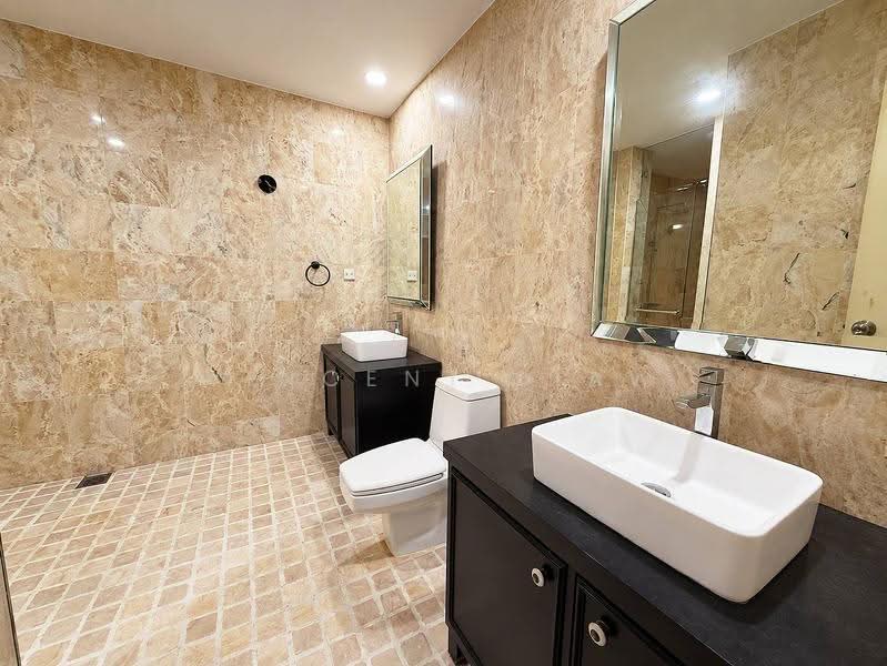 Rumah Berkembar untuk Dijual di Seksyen 4 (Kota Damansara) - Vincent Liaw - Bathroom - PropertyGuru.com.my