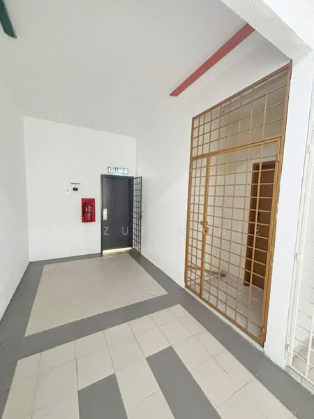 Green Villa untuk Untuk Dijual - RM 290,000, Feb 2026 - Entrance - PropertyGuru.com.my