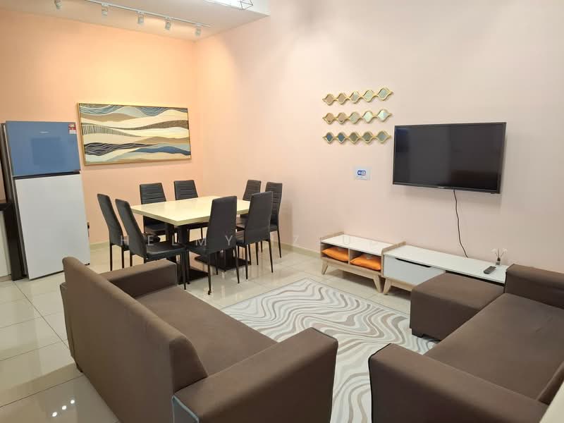 3-storey Terraced House for Rent in Puchong (Selangor) - HELMY IZZUDIN - Living Room - PropertyGuru.com.my