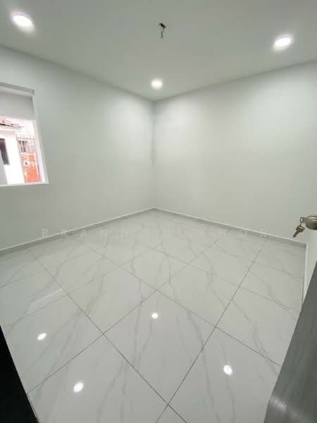 1-storey Terraced House for Sale in Taman Johor Jaya (Johor Bahru) - Brandon Khor - Interior - PropertyGuru.com.my