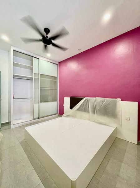 taman daya untuk Untuk Disewa - RM 1,800 /bulan, Mac 2026 - Bedroom - PropertyGuru.com.my