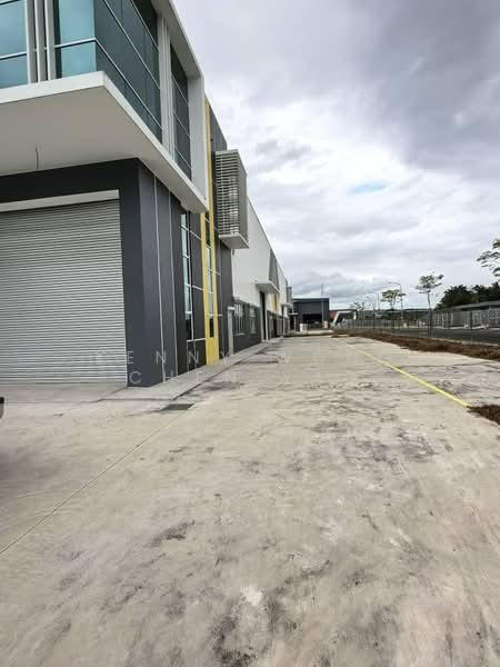 Factory for Rent in Taman Desa Cemerlang (Ulu Tiram) - Kenny Wong Chen Yao - Exterior - PropertyGuru.com.my