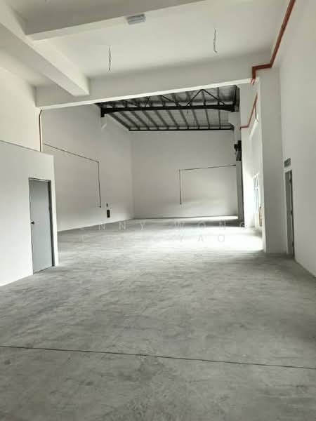 Factory for Rent in Taman Desa Cemerlang (Ulu Tiram) - Kenny Wong Chen Yao - Interior - PropertyGuru.com.my