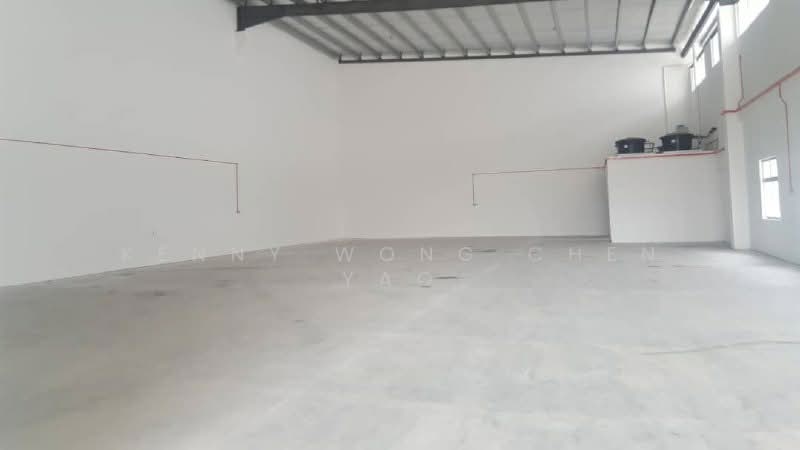 Factory for Rent in Taman Desa Cemerlang (Ulu Tiram) - Kenny Wong Chen Yao - Interior - PropertyGuru.com.my