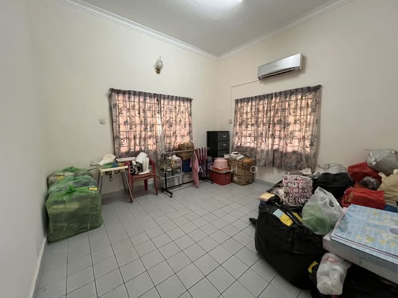 Semi-Detached House for Rent in Bandar Putra (Kulai) - Bella Ho - PropertyGuru.com.my