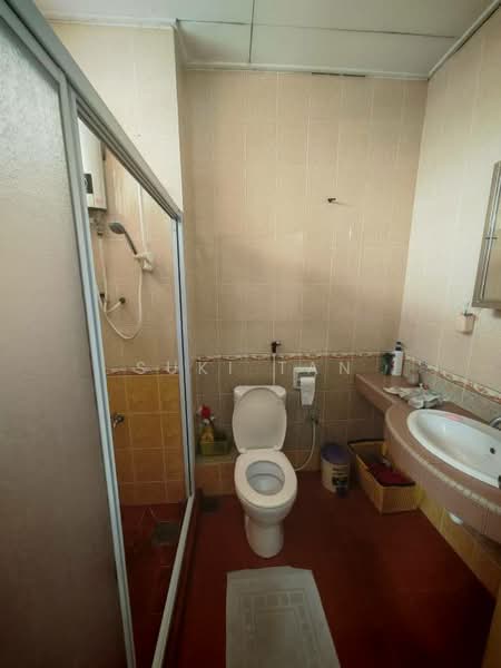 2-storey Terraced House for Sale in Segambut (Kuala Lumpur) - Suki Tan - Bathroom - PropertyGuru.com.my