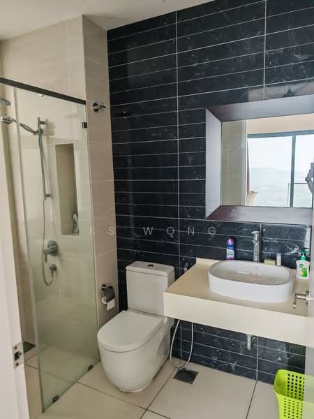 Condominium for Rent at Sky Condominium (Skyz Residence) - KS Wong - Bathroom - PropertyGuru.com.my