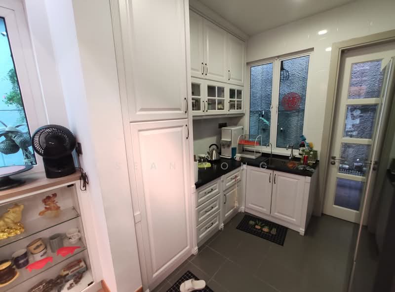 Semi-Detached House for Sale in Selayang (Selangor) - Sean Yong - Kitchen - PropertyGuru.com.my