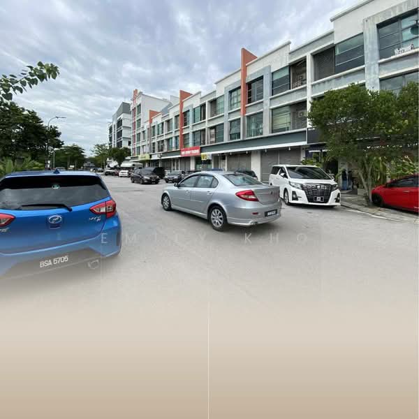 Shop for Sale in Shah Alam (Selangor) - Emily Kho - Exterior - PropertyGuru.com.my