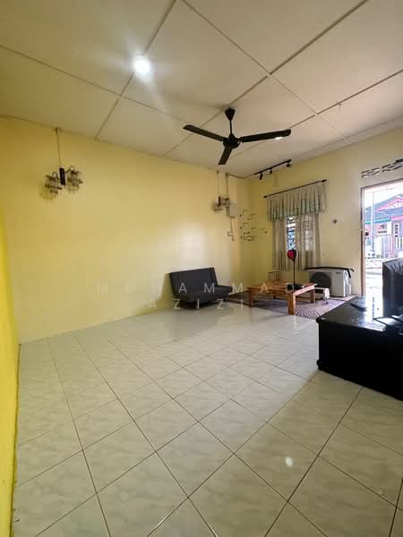 Taman Berjaya Permai untuk Untuk Dijual - RM 290,000, Mac 2026 - Living Room - PropertyGuru.com.my