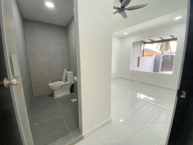 1-storey Terraced House for Sale in Taman Johor Jaya (Johor Bahru) - Ee Fong Toh - PropertyGuru.com.my
