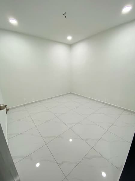 1-storey Terraced House for Sale in Taman Johor Jaya (Johor Bahru) - Ee Fong Toh - Interior - PropertyGuru.com.my