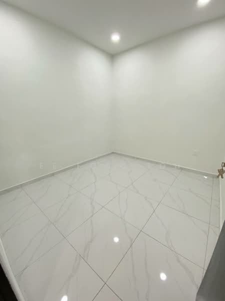 1-storey Terraced House for Sale in Taman Johor Jaya (Johor Bahru) - Ee Fong Toh - Interior - PropertyGuru.com.my