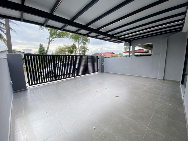 1-storey Terraced House for Sale in Taman Johor Jaya (Johor Bahru) - Ee Fong Toh - Exterior - PropertyGuru.com.my