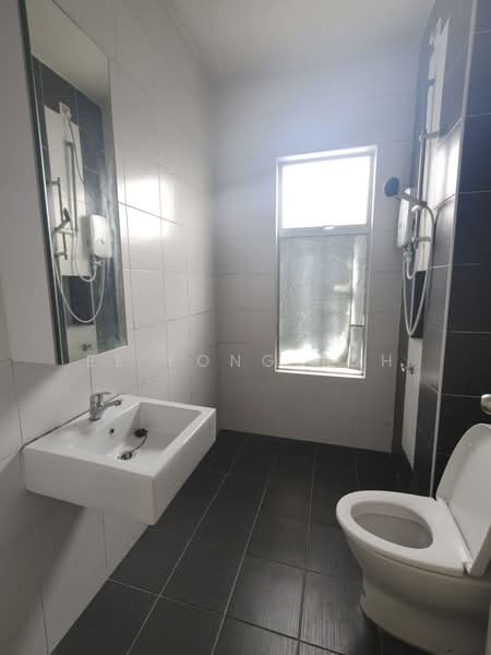 Bandar Seri Alam Bandars Seris Alams untuk Untuk Dijual - RM 560,000, Mac 2026 - Bathroom - PropertyGuru.com.my