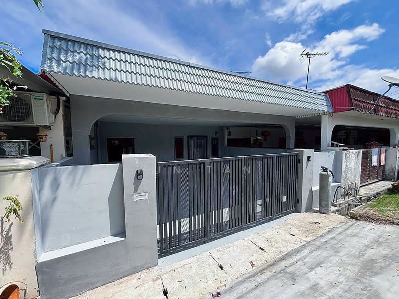 1-storey Terraced House for Sale in Kulai (Johor) - Win Tan - Exterior - PropertyGuru.com.my