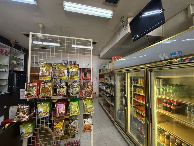 Shop for Rent in Taman Desa Cemerlang (Ulu Tiram) - Orange Koh - Interior - PropertyGuru.com.my