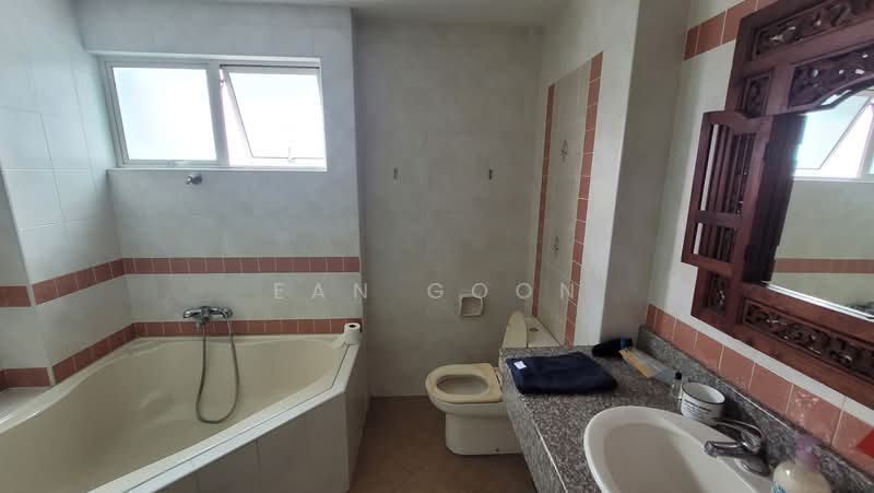 Condominium for Sale at Sutramas Luxury Condominium - Ean Goon - Bathroom - PropertyGuru.com.my