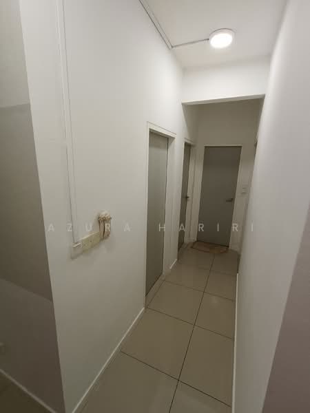 The Greens (Residensi Hijauan) @ Subang West untuk Untuk Disewa - RM 750 /bulan, Feb 2026 - Corridor - PropertyGuru.com.my