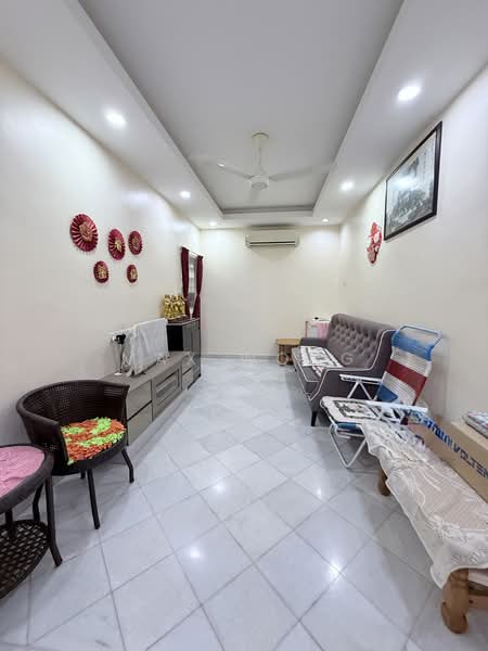 Taman Kota Permai untuk Untuk Dijual - RM 630,000, Feb 2026 - Living Room - PropertyGuru.com.my