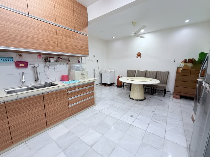 Taman Kota Permai untuk Untuk Dijual - RM 630,000, Feb 2026 - Kitchen - PropertyGuru.com.my
