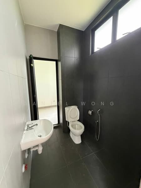 2-storey Terraced House for Sale in Setia Eco Cascadia (Tebrau) - Daniel Wong - Bathroom - PropertyGuru.com.my