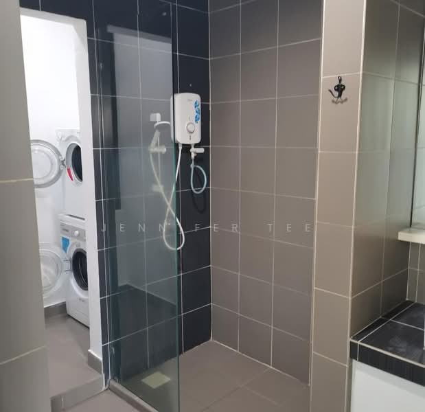 Service Residence for Sale at Hedgeford 10 Residences - Jennifer Tee - Bathroom - PropertyGuru.com.my