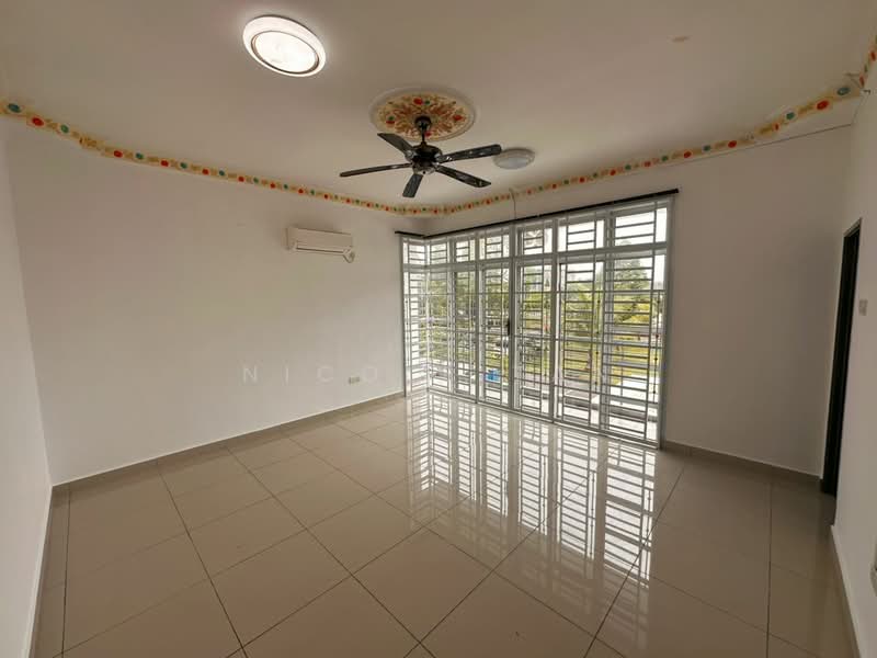 Link Bungalow for Sale in Mutiara Rini (Skudai) - Nicole Tan - Living Room - PropertyGuru.com.my