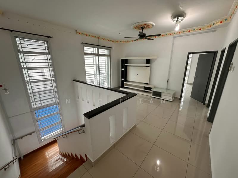 Link Bungalow for Sale in Mutiara Rini (Skudai) - Nicole Tan - Living Room - PropertyGuru.com.my