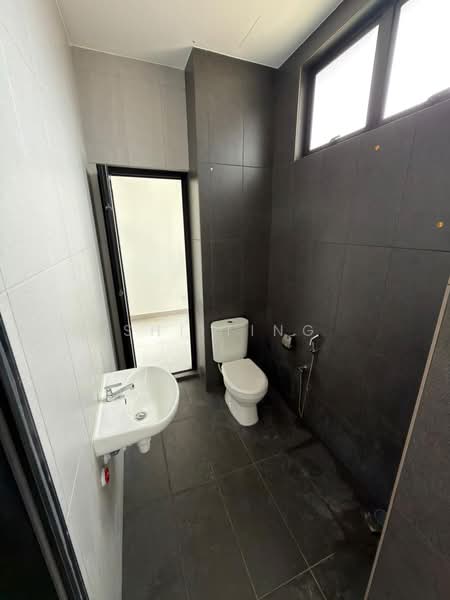 2-storey Terraced House for Sale in Setia Eco Cascadia (Tebrau) - Shi Ting - Bathroom - PropertyGuru.com.my