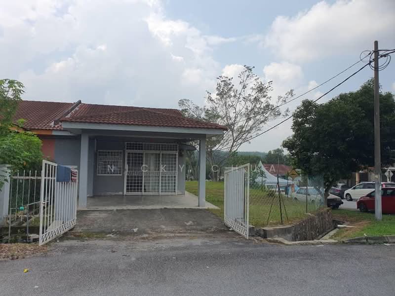 1-storey Terraced House for Sale in Seremban 2 (Negeri Sembilan) - Nicky Chua - Exterior - PropertyGuru.com.my