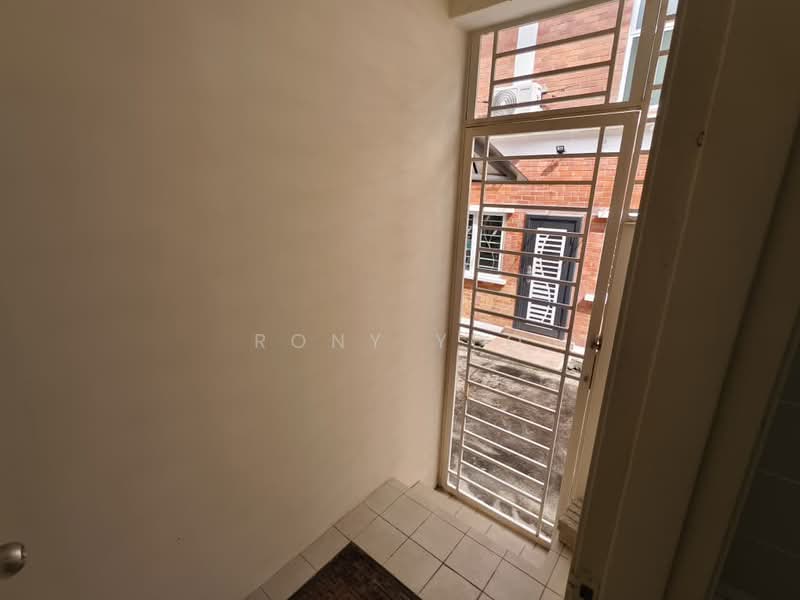 Townhouse for Sale in Goodview Heights (Kajang) - Rony Yeo - Entrance - PropertyGuru.com.my