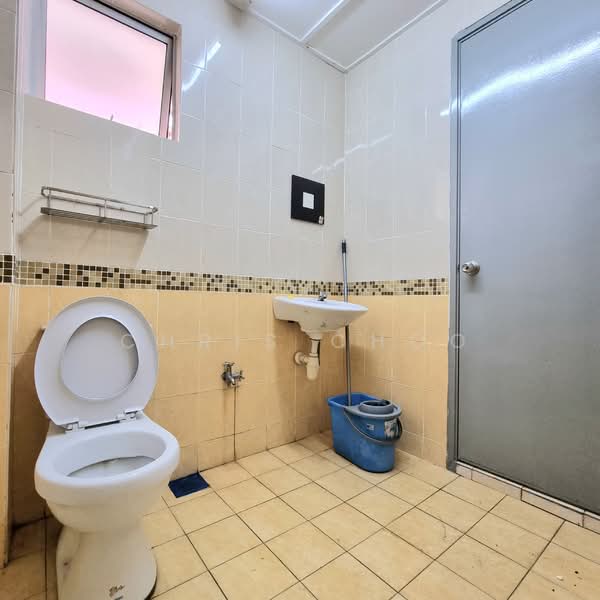 Palm Walk untuk Untuk Dijual - RM 730,000, Mac 2026 - Bathroom - PropertyGuru.com.my