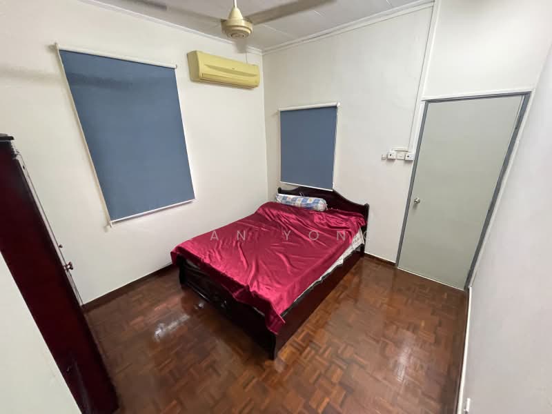 Rumah Teres 2 Tingkat untuk Dijual di Selayang (Selangor) - Sean Yong - Bedroom - PropertyGuru.com.my