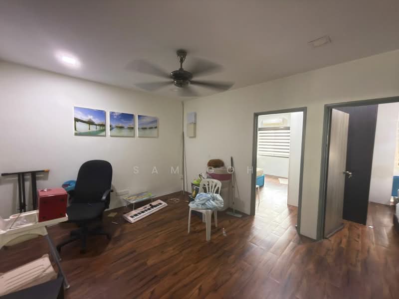 Taman Mount Austin untuk Untuk Disewa - RM 2,600 /bulan, Feb 2026 - Living Room - PropertyGuru.com.my