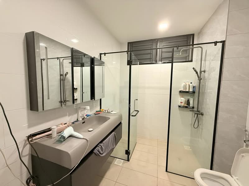 2-storey Terraced House for Sale in Taman Molek (Johor Bahru) - Ee Fong Toh - Bathroom - PropertyGuru.com.my