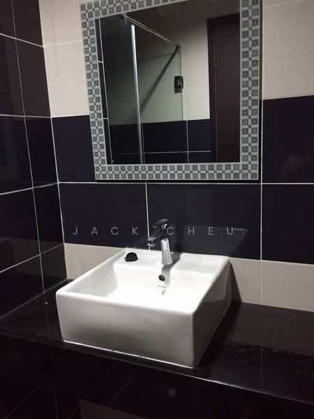 D'Inspire Residence (Inspira Bestari) untuk Untuk Dijual - RM 300,000, Feb 2026 - Bathroom - PropertyGuru.com.my