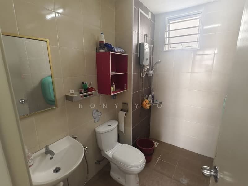 Apartment for Sale at Residensi Pandanmas 2 - Rony Yeo - Bathroom - PropertyGuru.com.my