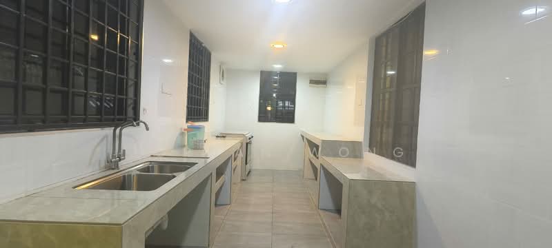 2-storey Terraced House for Sale in Bandar Baru Permas Jaya (Permas Jaya) - Jordan Wong - Kitchen - PropertyGuru.com.my