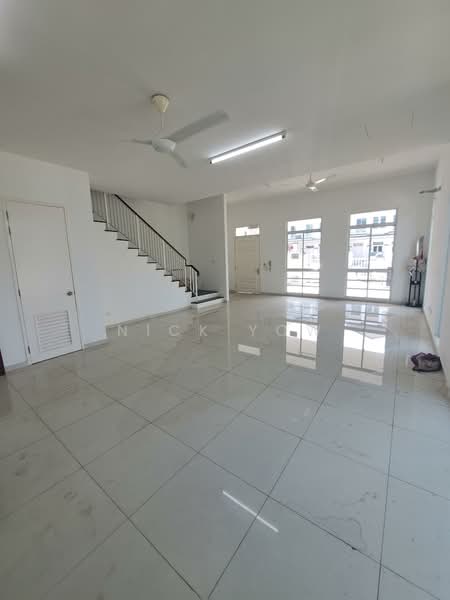 Eco Majestic untuk Untuk Disewa - RM 1,800 /bulan, Feb 2026 - Interior - PropertyGuru.com.my