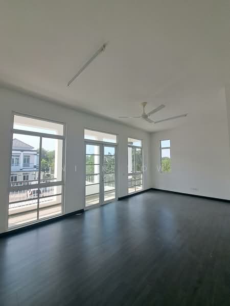 Eco Majestic untuk Untuk Disewa - RM 1,800 /bulan, Feb 2026 - Interior - PropertyGuru.com.my