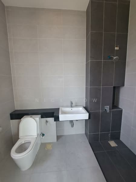 Eco Majestic untuk Untuk Disewa - RM 1,800 /bulan, Feb 2026 - Bathroom - PropertyGuru.com.my