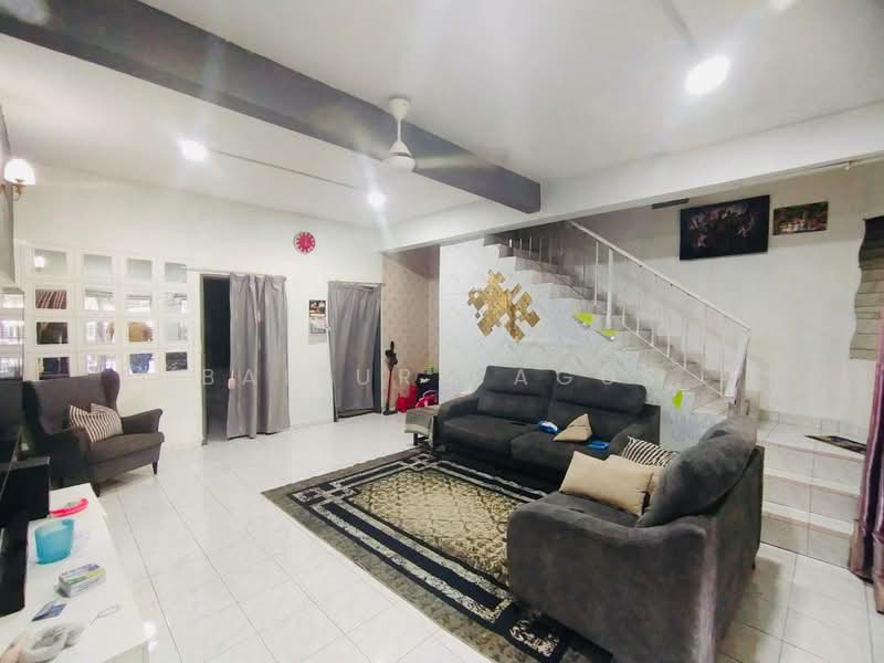 2-storey Terraced House for Sale in Taman Seri Mewah (Kajang) - Baizura Agus - Living Room - PropertyGuru.com.my